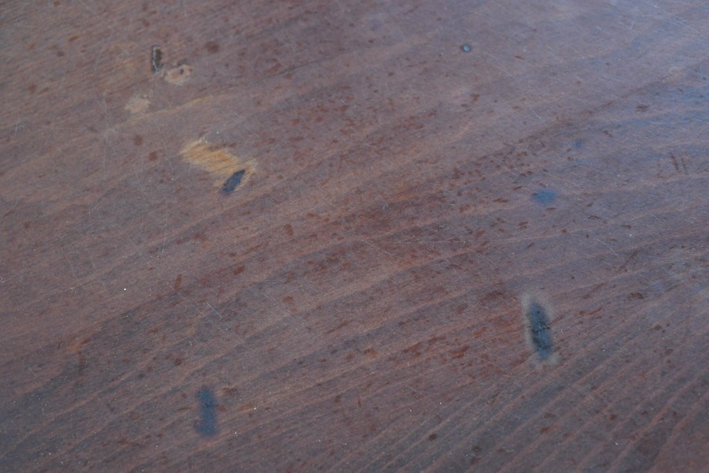 和製ヴィンテージ　希少な廃番品　柏木工(KASHIWA)　ブナ材　上品な挽物脚のラウンドダイニングテーブル　(R-085924)