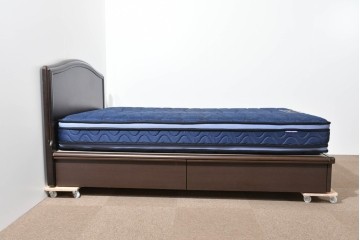 新古　展示品　美品　希少な廃番品　フランスベッド　マジョリーノ501　Reha tech(リハテック)　マットレス付きセミダブルベッド　定価約26万円　(R-085926)