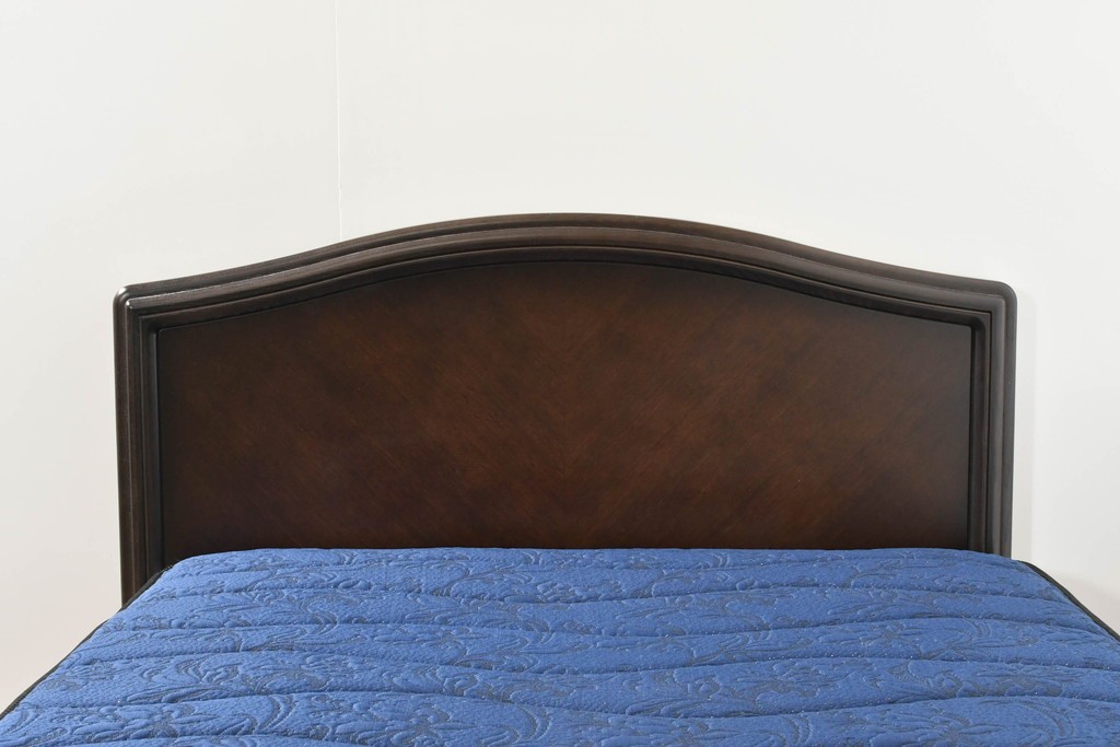 新古　展示品　美品　希少な廃番品　フランスベッド　マジョリーノ501　Reha tech(リハテック)　マットレス付きセミダブルベッド　定価約26万円　(R-085926)