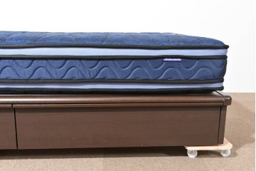 新古　展示品　美品　希少な廃番品　フランスベッド　マジョリーノ501　Reha tech(リハテック)　マットレス付きセミダブルベッド　定価約26万円　(R-085926)