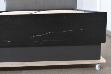 中古　希少な廃番品　BoConcept(ボーコンセプト)　Lugano(ルガーノ)　跳ね上げ式ダブルベッドフレーム　定価約30万円　(R-085927)