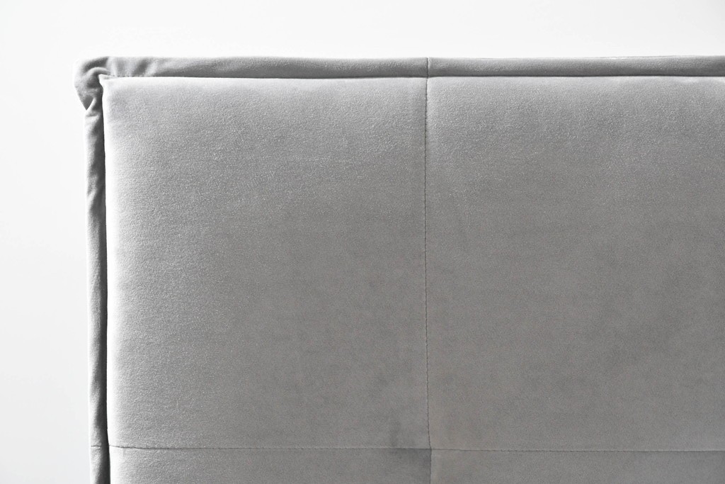 中古　希少な廃番品　BoConcept(ボーコンセプト)　Lugano(ルガーノ)　跳ね上げ式ダブルベッドフレーム　定価約30万円　(R-085927)