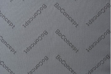 中古　BoConcept(ボーコンセプト)　シモンズ(SIMMONS)　本革ヘッドボード　サイドテーブル付きワイドダブルサイズのベッドセット　定価約60万円　(R-085928)