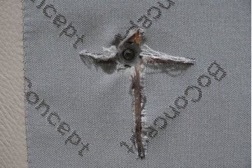 中古　BoConcept(ボーコンセプト)　シモンズ(SIMMONS)　本革ヘッドボード　サイドテーブル付きワイドダブルサイズのベッドセット　定価約60万円　(R-085928)