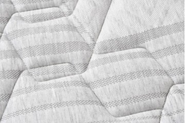 中古　BoConcept(ボーコンセプト)　シモンズ(SIMMONS)　本革ヘッドボード　サイドテーブル付きワイドダブルサイズのベッドセット　定価約60万円　(R-085928)