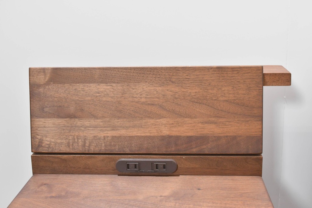 中古　美品　Veil(ヴェール)　ウォールナット　マットレス付きのダブルサイズベッド　定価約30万円　(R-085931)