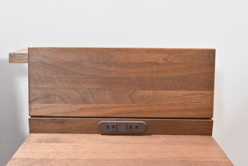 中古　美品　Veil(ヴェール)　ウォールナット　マットレス付きのダブルサイズベッド　定価約30万円　(R-085931)