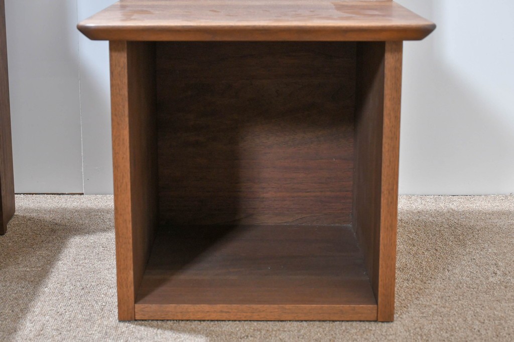 中古　美品　Veil(ヴェール)　ウォールナット　マットレス付きのダブルサイズベッド　定価約30万円　(R-085931)