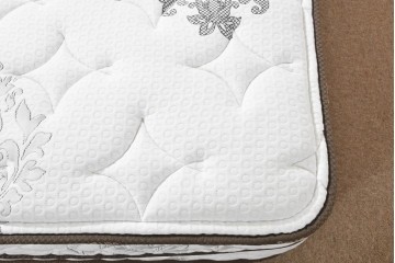 中古　美品　Serta(サータ)　上級シリーズ　スーペリアデイ53　シングルサイズプレミアムマットレス　定価約35万円　(R-085933)