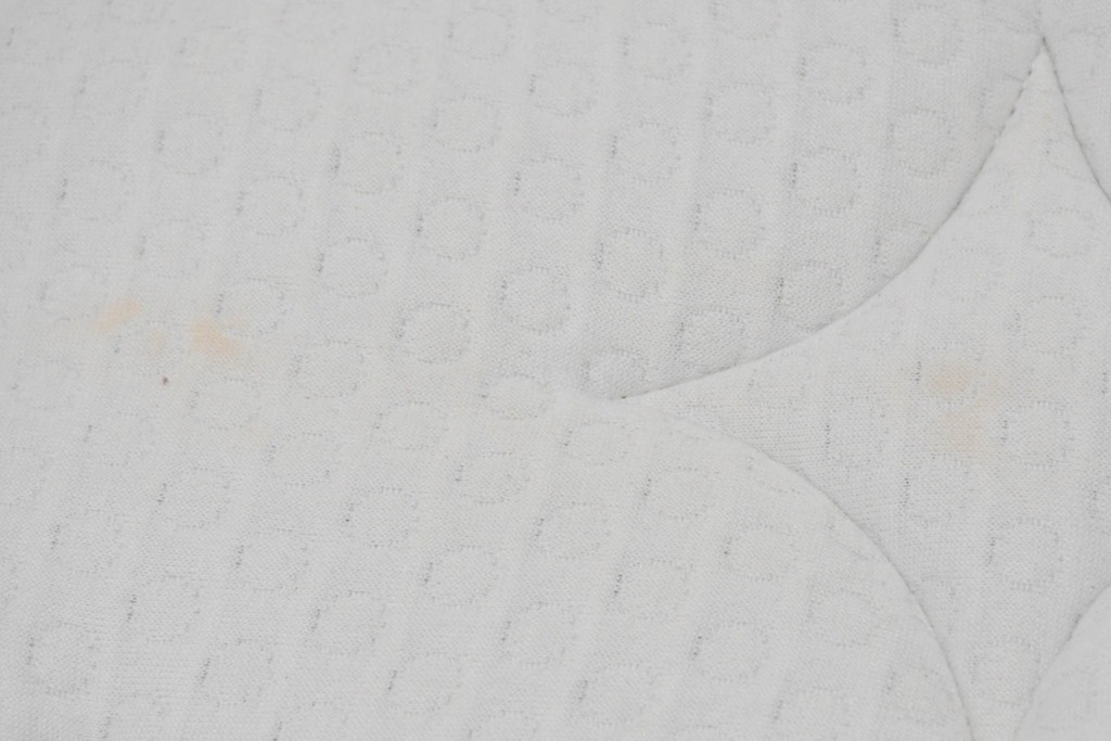 中古　美品　Serta(サータ)　上級シリーズ　スーペリアデイ53　シングルサイズプレミアムマットレス　定価約35万円　(R-085933)