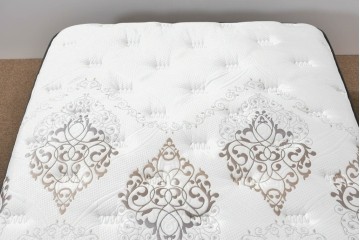 中古　美品　Sealy(シーリー)　タンザナイト25　セミダブルマットレス　定価約26万円　(R-085934)