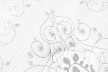 中古　美品　Sealy(シーリー)　タンザナイト25　セミダブルマットレス　定価約26万円　(R-085934)