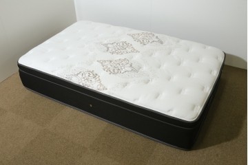 中古　美品　Sealy(シーリー)　タンザナイト25　セミダブルマットレス　定価約26万円　(R-085934)