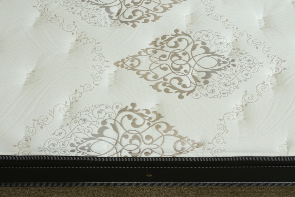 中古　美品　Sealy(シーリー)　タンザナイト25　セミダブルマットレス　定価約26万円　(R-085934)