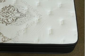 中古　美品　Sealy(シーリー)　タンザナイト25　セミダブルマットレス　定価約26万円　(R-085934)