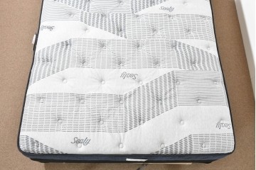 中古　美品　展示品　Sealy(シーリー)　Harbor Home(ハーバーホーム)　ワイドダブルマットレスとボトムクッションのセット　(R-085935)