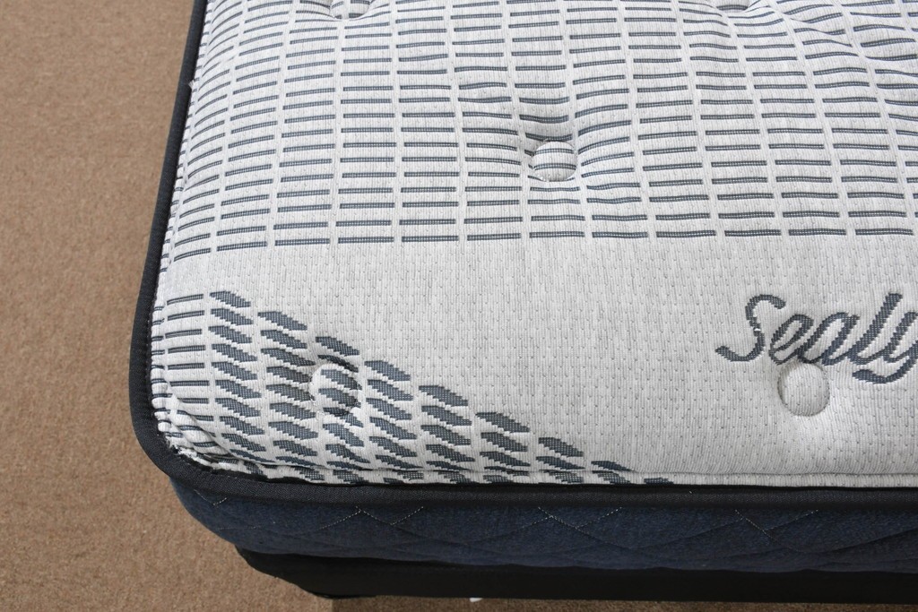 中古　美品　展示品　Sealy(シーリー)　Harbor Home(ハーバーホーム)　ワイドダブルマットレスとボトムクッションのセット　(R-085935)