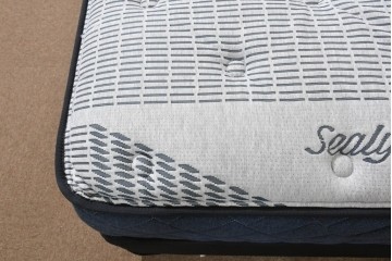 中古　美品　展示品　Sealy(シーリー)　Harbor Home(ハーバーホーム)　ワイドダブルマットレスとボトムクッションのセット　(R-085935)