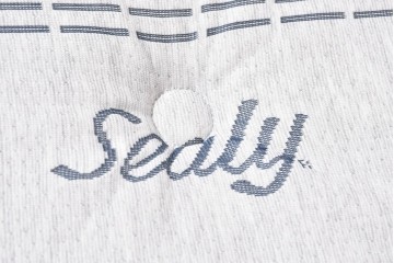 中古　美品　展示品　Sealy(シーリー)　Harbor Home(ハーバーホーム)　ワイドダブルマットレスとボトムクッションのセット　(R-085935)