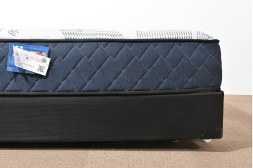 中古　美品　展示品　Sealy(シーリー)　Harbor Home(ハーバーホーム)　ワイドダブルマットレスとボトムクッションのセット　(R-085935)