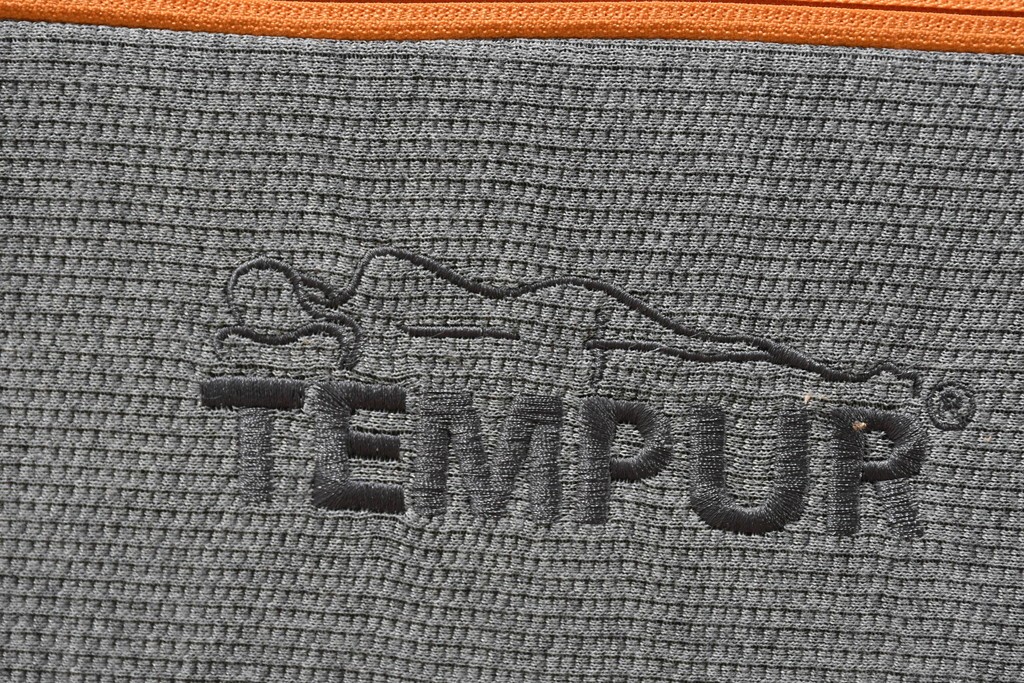 中古　TEMPUR(テンピュール)　かため　オリジナルエリート25　シングルマットレス　定価約26万円　(R-085936)