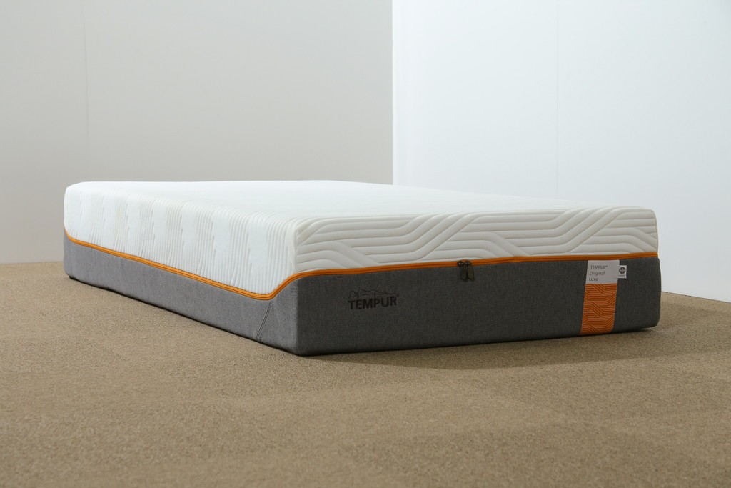 中古　TEMPUR(テンピュール)　かため　オリジナルエリート25　シングルマットレス　定価約26万円　(R-085936)