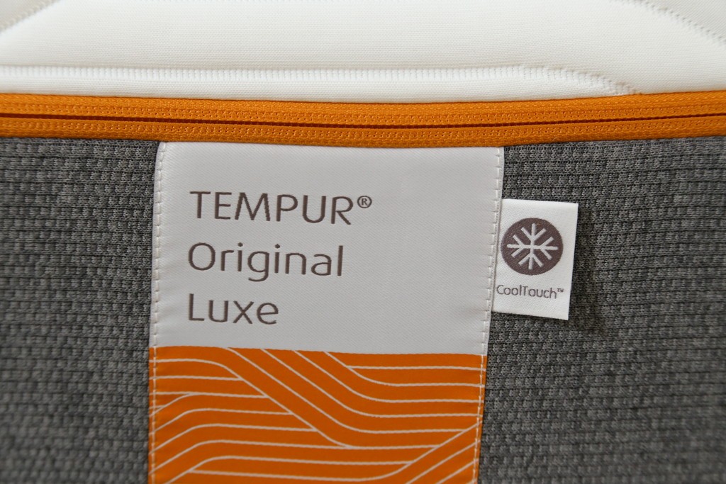 中古　TEMPUR(テンピュール)　かため　オリジナルエリート25　シングルマットレス　定価約26万円　(R-085936)