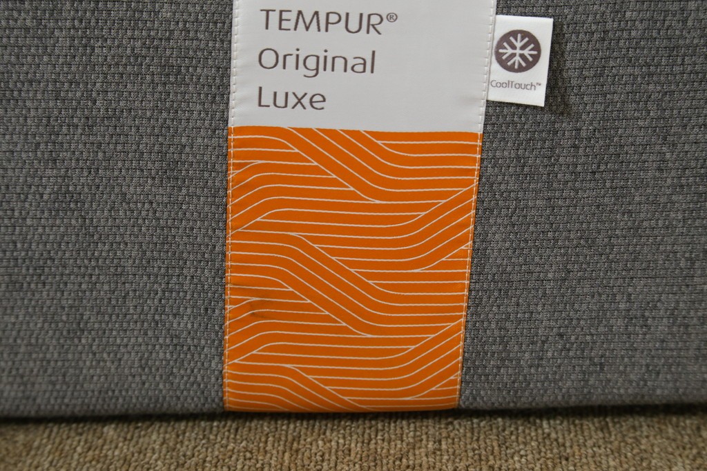 中古　TEMPUR(テンピュール)　かため　オリジナルエリート25　シングルマットレス　定価約26万円　(R-085936)