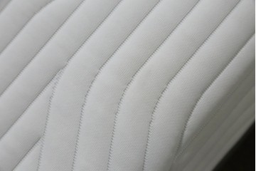 中古　TEMPUR(テンピュール)　かため　オリジナルエリート25　シングルマットレス　定価約26万円　(R-085936)