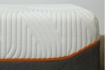 中古　TEMPUR(テンピュール)　かため　オリジナルエリート25　シングルマットレス　定価約26万円　(R-085936)