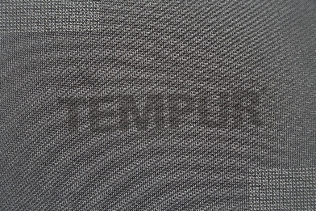 中古　TEMPUR(テンピュール)　かため　オリジナルエリート25　シングルマットレス　定価約26万円　(R-085936)