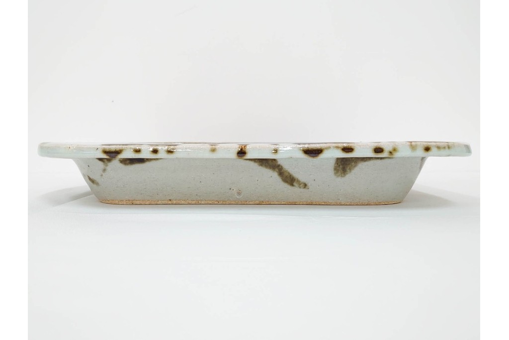 河井武一(師:河井寛次郎)　柔らかな丸紋が重なる丸紋飴流の角鉢　共箱付き　(R-085941)