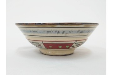 沖縄 壺屋焼　新垣栄三郎・新垣勉　赤絵と魚文が目を引く片口と鉢2点のセット　(R-085942)