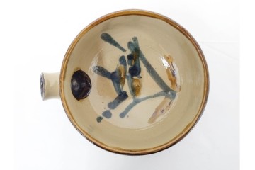 沖縄 壺屋焼　新垣栄三郎・新垣勉　赤絵と魚文が目を引く片口と鉢2点のセット　(R-085942)