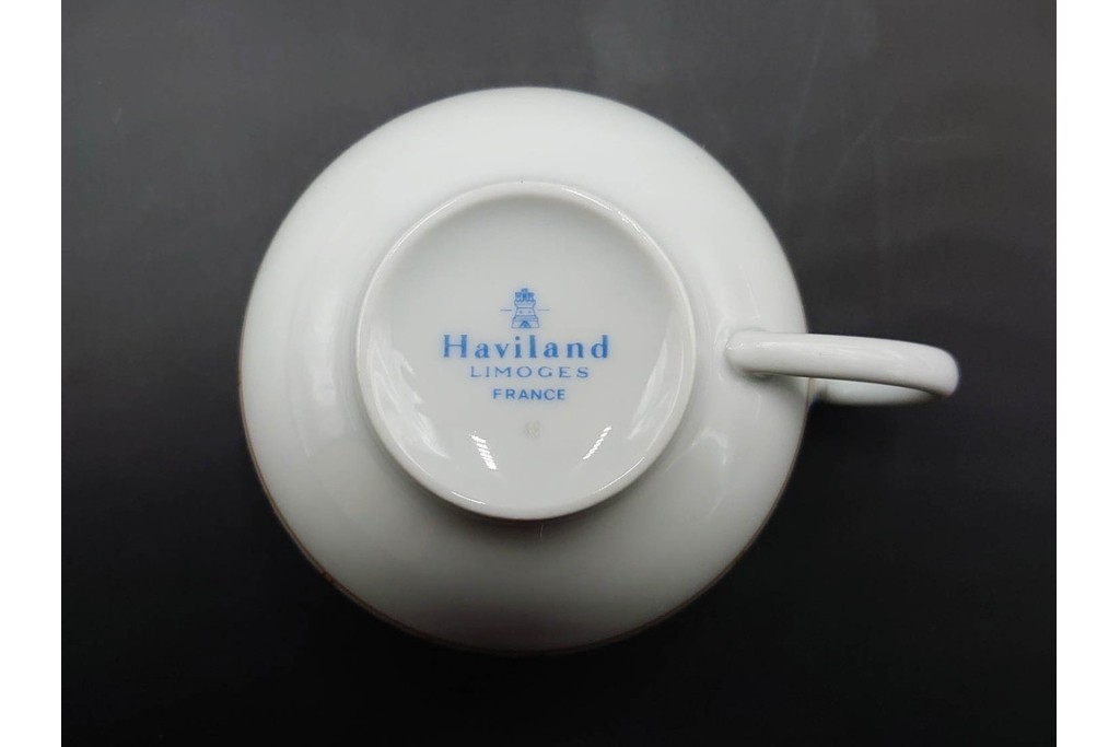 フランス　LIMOGES(リモージュ)　Haviland(アビランド)　Muscadin(ムスカディン) 　愛らしい花柄のトリオ3客セット　(R-085943)