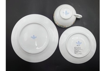 フランス　LIMOGES(リモージュ)　Haviland(アビランド)　Muscadin(ムスカディン) 　愛らしい花柄のトリオ3客セット　(R-085943)