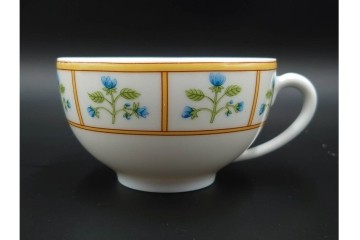 フランス　LIMOGES(リモージュ)　Haviland(アビランド)　Muscadin(ムスカディン) 　愛らしい花柄のトリオ4客セット　(R-085944)