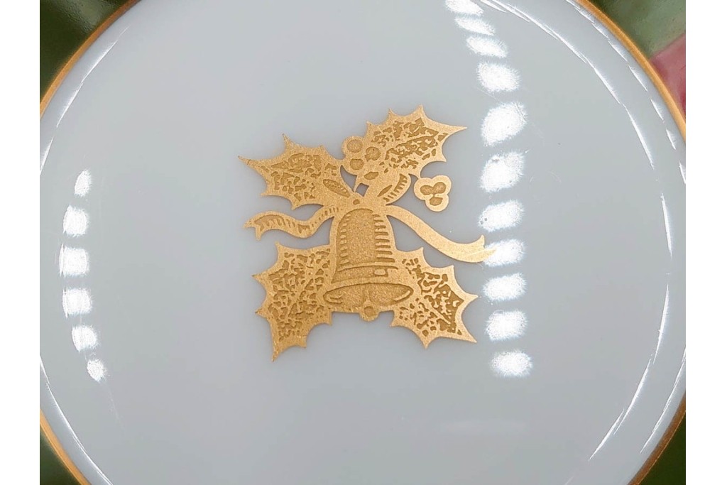 大倉陶園(OKURA/OAC)　歳時記シリーズ　クリスマス&鯉のぼり　季節を感じるトリオ2客セット　プレートのみ外箱付き　(R-085945)