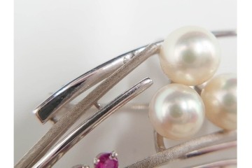 K14WG(14金ホワイトゴールド)　真珠(パール)　ブローチとしても使える帯留　(R-085948)