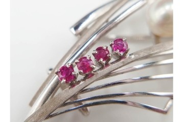 K14WG(14金ホワイトゴールド)　真珠(パール)　ブローチとしても使える帯留　(R-085948)