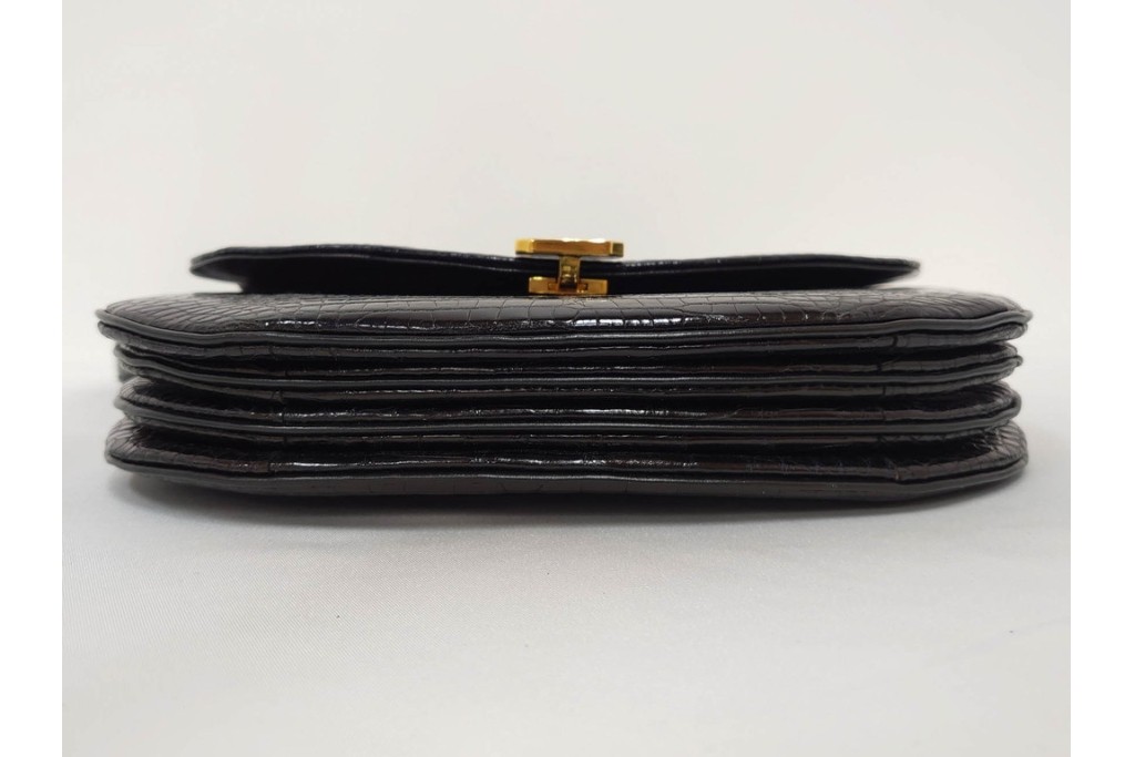 フランス　MORABITO(モラビト)　クロコダイルレザー　ヴァンドーム　端正なフォルムのショルダーバッグ　(R-085950)