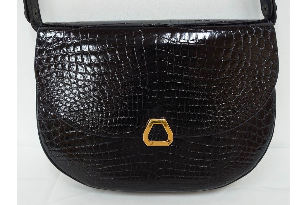 フランス　MORABITO(モラビト)　クロコダイルレザー　ヴァンドーム　端正なフォルムのショルダーバッグ　(R-085950)