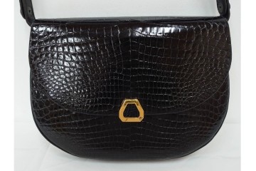 フランス　MORABITO(モラビト)　クロコダイルレザー　ヴァンドーム　端正なフォルムのショルダーバッグ　(R-085950)