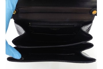 フランス　MORABITO(モラビト)　クロコダイルレザー　ヴァンドーム　端正なフォルムのショルダーバッグ　(R-085950)