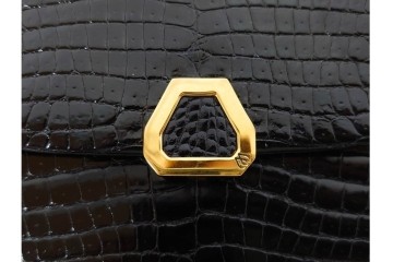 フランス　MORABITO(モラビト)　クロコダイルレザー　ヴァンドーム　端正なフォルムのショルダーバッグ　(R-085950)