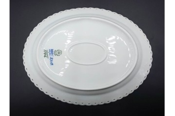 デンマーク製　ROYAL COPENHAGEN(ロイヤルコペンハーゲン)　ブルーフルーテッド フルレース　クレセントディッシュ・オーバルディッシュのセット　定価(2枚合計)約15万5千円　(R-085952)
