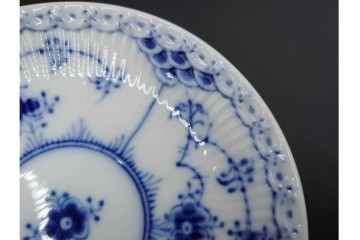 デンマーク製　ROYAL COPENHAGEN(ロイヤルコペンハーゲン)　ブルーフルーテッド ハーフレース　コーヒーカップ&ソーサー5客セット　定価(5客合計)約13万7千円　(R-085954)