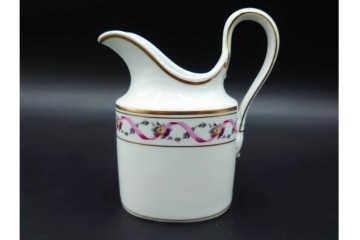 イタリア製　Richard Ginori(リチャードジノリ)　インペロジュリエッタ　ピンクリボンと花模様が優雅なティーポット・クリーマー・シュガーポット・トレーのセット　(R-085959)