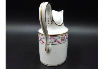 イタリア製　Richard Ginori(リチャードジノリ)　インペロジュリエッタ　ピンクリボンと花模様が優雅なティーポット・クリーマー・シュガーポット・トレーのセット　(R-085959)