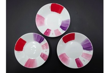 イタリア製　Richard Ginori(リチャードジノリ)　Paola Navone(パオラ・ナヴォーネ)　色彩豊かな筆致文様のトリオ4客セット　(R-085960)